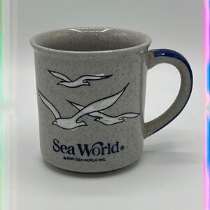 SEA WORLD SEAGULLS VINTAGE 1980’s GRAY MUG